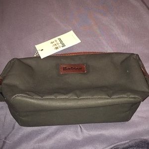 Barbour Waxed Washbag